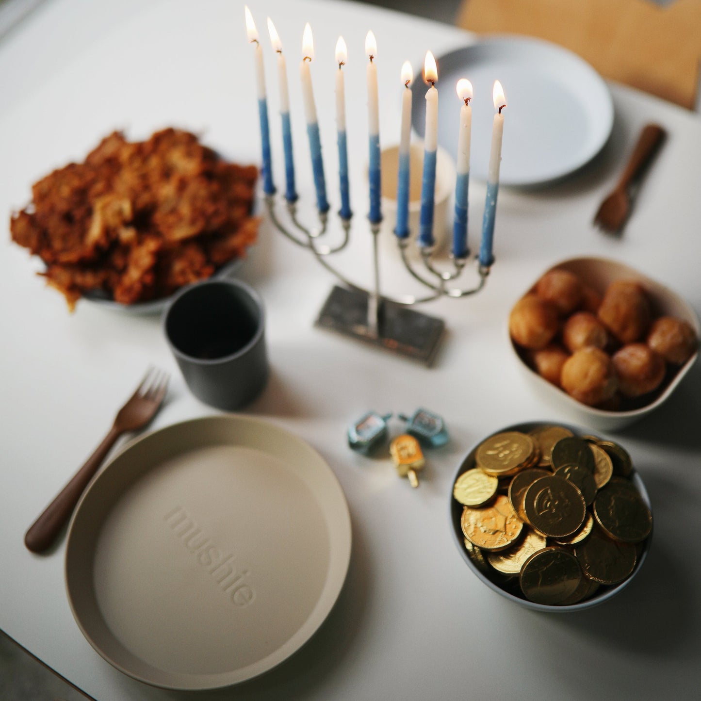 Dinnerware Cups