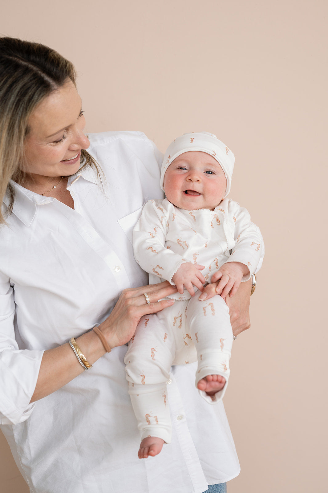 Riley Magnetic Baby Set in Seahorses